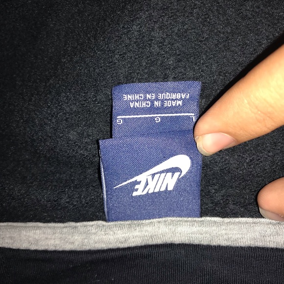 Nike zip up jacket - Picture 5 of 6